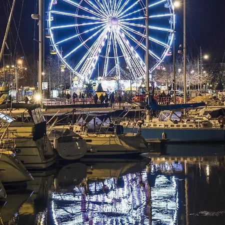 Loc'ouest 17 La Rochelle (Charente-Maritime)